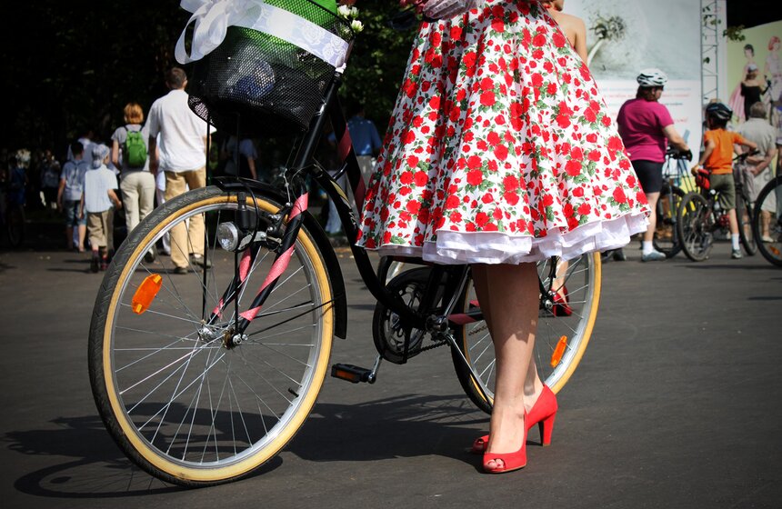 Велопарад "Леди на велосипеде" 23 фото