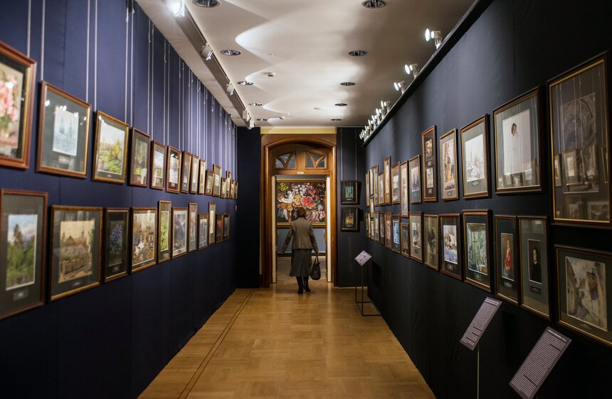 Выставка художника Сергея Андрияки открылась в Москве 4 фото