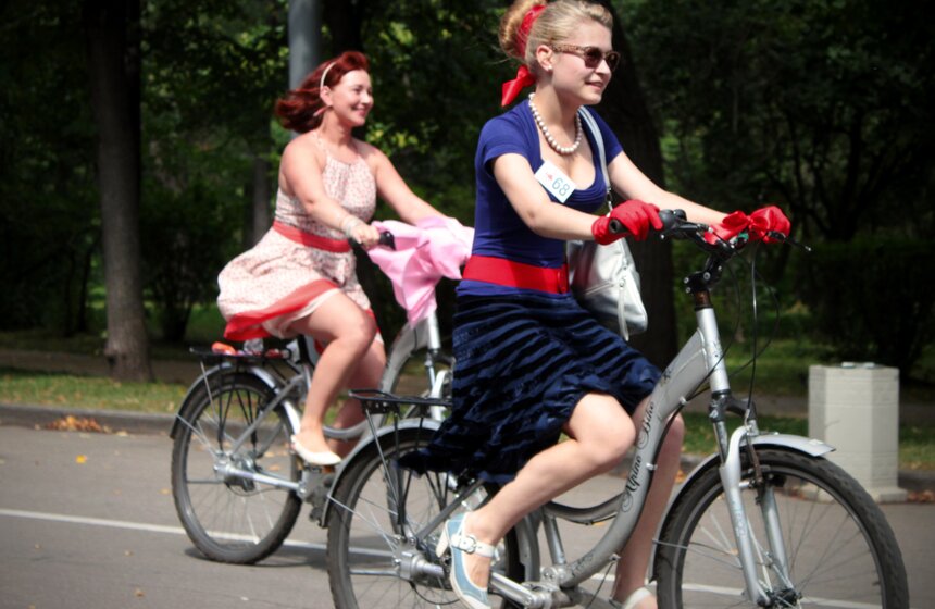 Велопарад "Леди на велосипеде" 41 фото