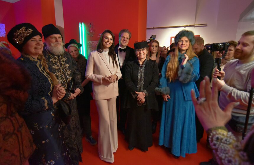 С 2017 года "Музей Моды" возглавляет "Мисс Вселенная" Оксана Федорова