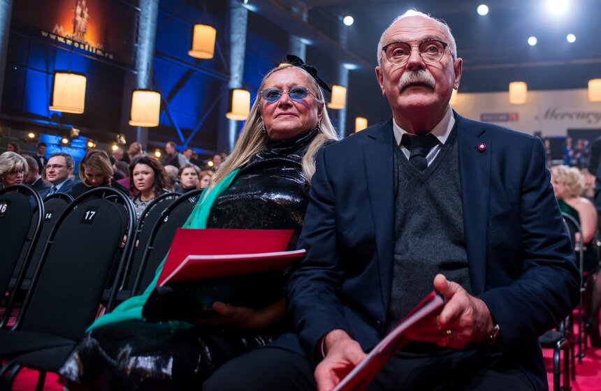 Председатель Союза кинематографистов России, режиссер Никита Михалков и его супруга, президент благотворительного фонда "Русский Силуэт" Татьяна Михалкова