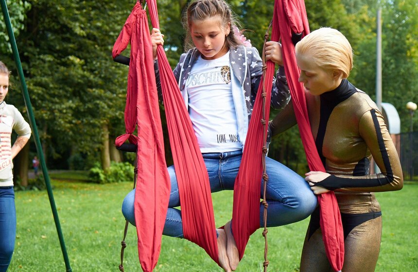 В Измайловском парке выступили танцоры из 30 стран мира 3 фото