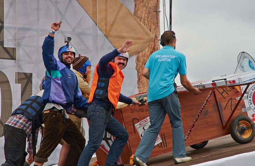 В Строгино прошел фестиваль самодельных летательных аппаратов 2 фото