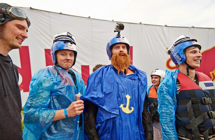 В Строгино прошел фестиваль самодельных летательных аппаратов 8 фото