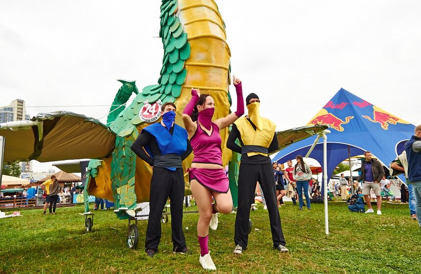 В Строгино прошел фестиваль самодельных летательных аппаратов 10 фото