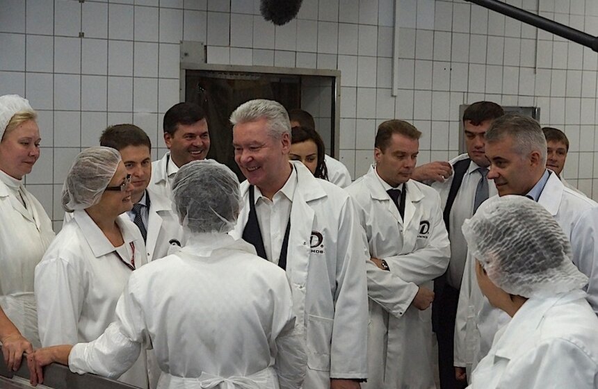 Сергей Собянин посетил колбасный завод 11 фото