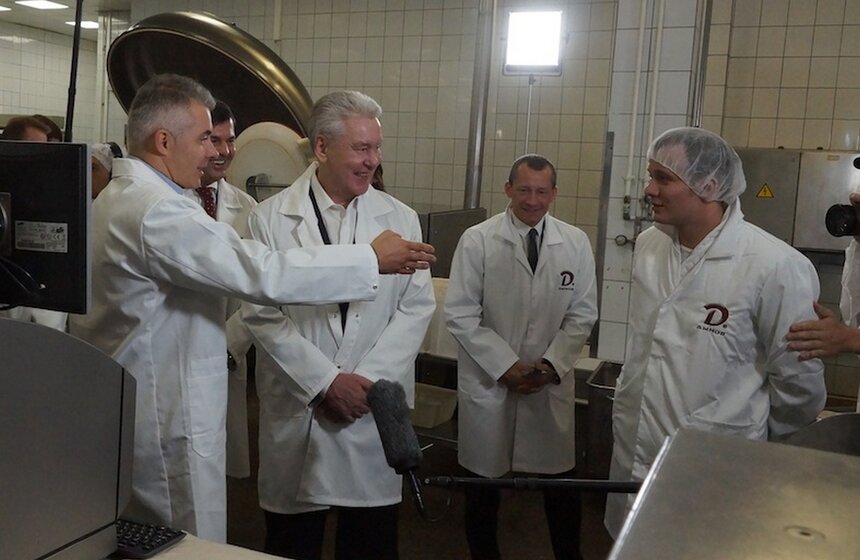 Сергей Собянин посетил колбасный завод 3 фото