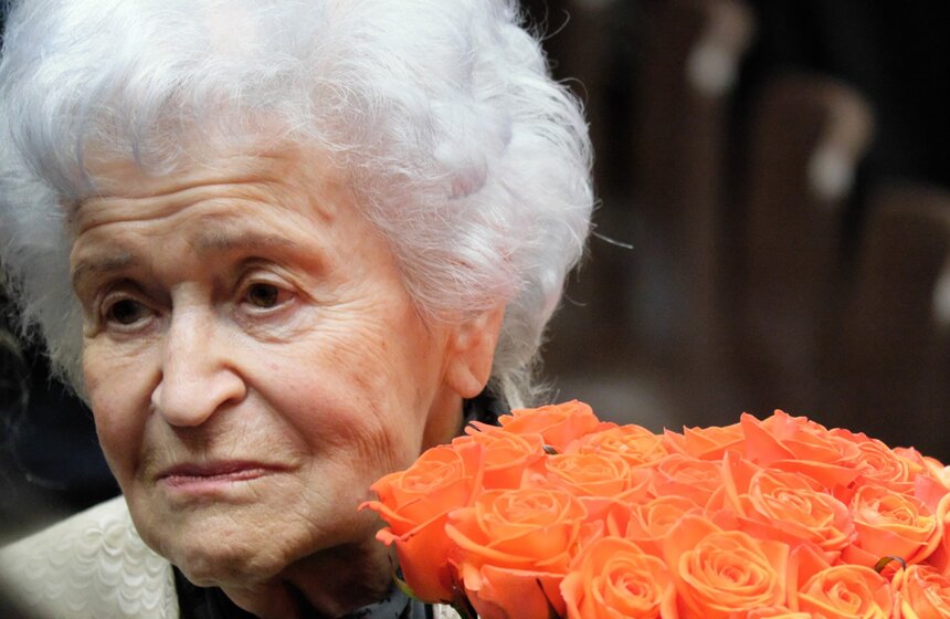 Ирине Антоновой исполнилось 95 лет. В честь этого в стенах Музея изобразительных искусств имени Пушкина прошли торжества.<br /><br />https://www.m24.ru/galleries/sorevnovaniya/08012017/6183