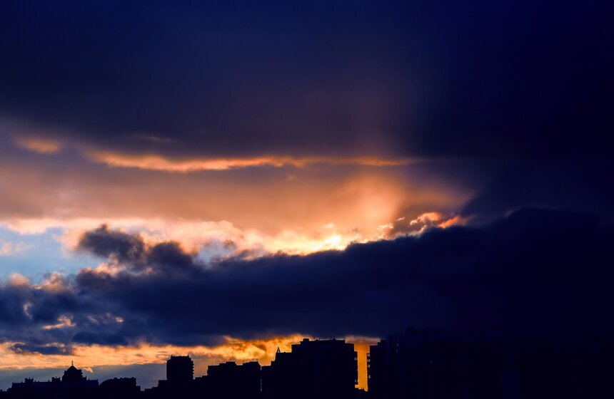 Переменчивая весенняя погода каждый день преподносит новые сюрпризы. Апрельское тепло развеял крепкий западный ветер.<br /><br />https://www.m24.ru/galleries/sorevnovaniya/08012017/6291