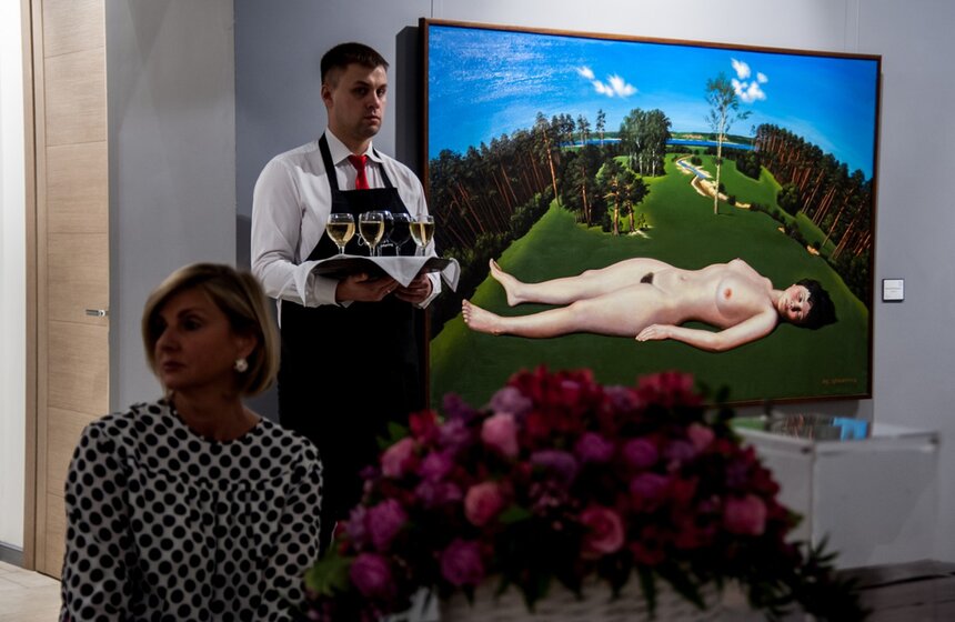 Выставочный проект "Коллекция историй-2" представили в галерее ARTSTORY.<br /><br />https://www.m24.ru/galleries/festivali/14082017/6887