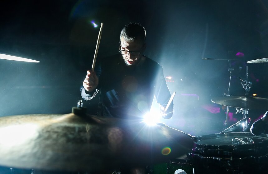 В Москве прошел международный фестиваль барабанного искусства "БИТ FEST".<br /><br />https://www.m24.ru/galleries/festivali/14082017/6862