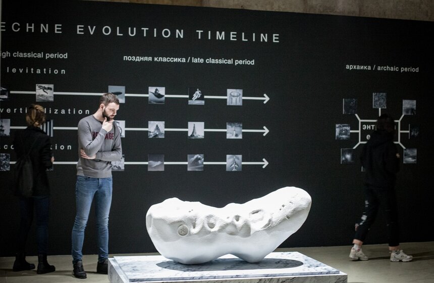 Персональная выставка Арсения Жиляева "Возвращение" прошла в ЦСИ Винзавод.<br /><br />https://www.m24.ru/galleries/festivali/14082017/6984