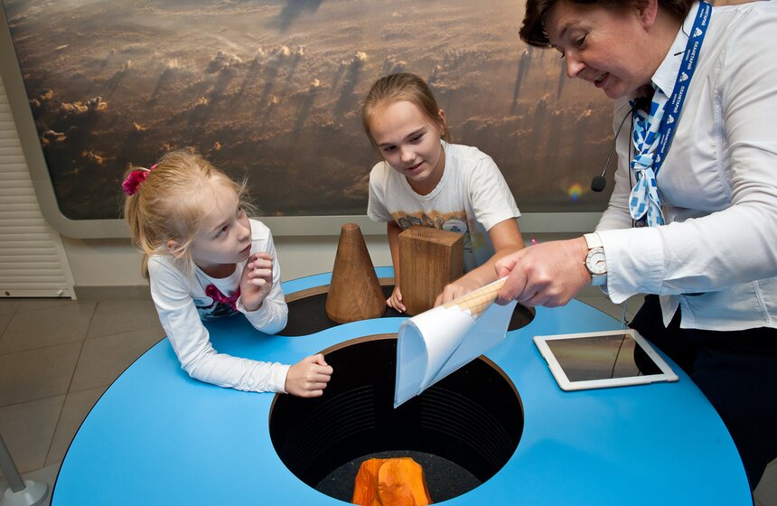 Московский планетарий представил новые экспонаты 16 фото