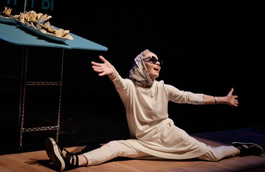 Театр под руководством Олега Табакова начал сезон на новой "Сцене на Сухаревской".<br /><br />https://www.m24.ru/galleries/festivali/14082017/6737