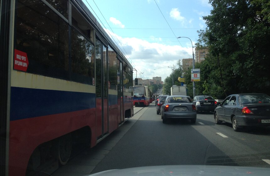 На северо-востоке Москвы приостановлено движение трамваев 1 фото