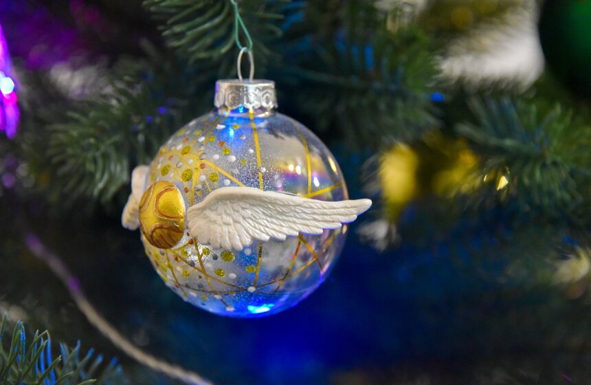 Все елочные игрушки мастерской Christmas Art являются ручными работами