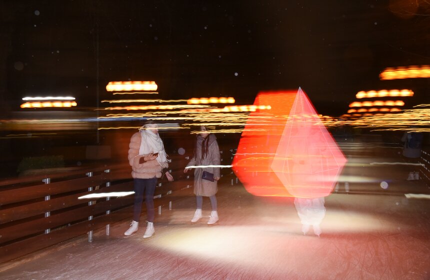 "Фабрику счастливых людей" оформили в стиле индустриальной эпохи