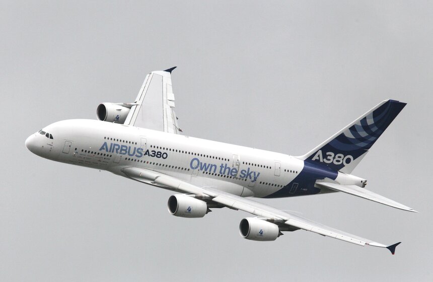 В Жуковском проходит международный авиационно-космический салон 14 фото