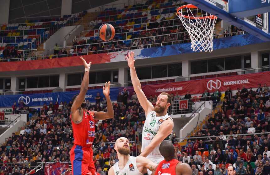 "Жальгирис" с тремя победами идет девятым