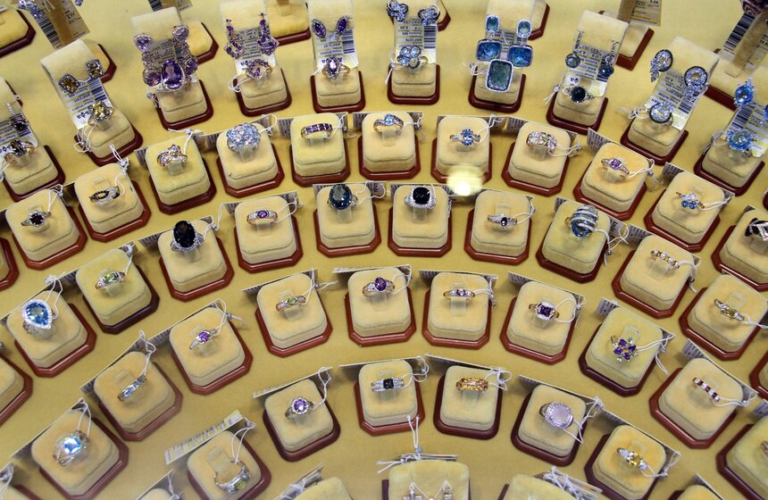 На ВВЦ прошла выставка-ярмарка "Ювелирный вернисаж" 11 фото