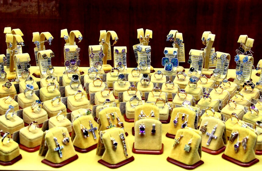 На ВВЦ прошла выставка-ярмарка "Ювелирный вернисаж" 13 фото