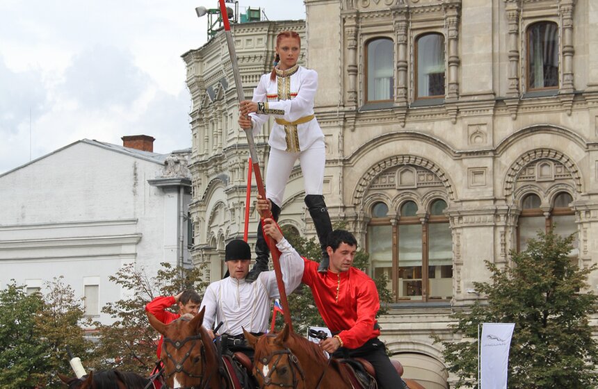 На Красной площади прошли показательные конные выступления 22 фото