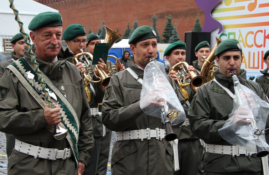 На "Спасской башне" выступили оркестры из Австрии и Кореи 4 фото