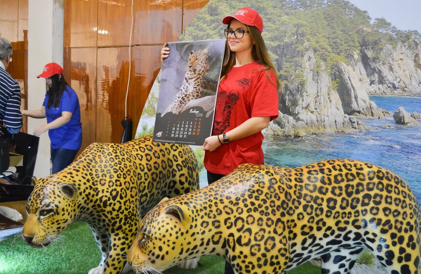 Все работы, представленные на экспозиции, фотографы собирали по кусочкам с разных концов страны