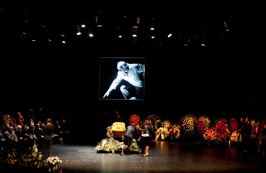 Прощание с Петром Фоменко 1 фото