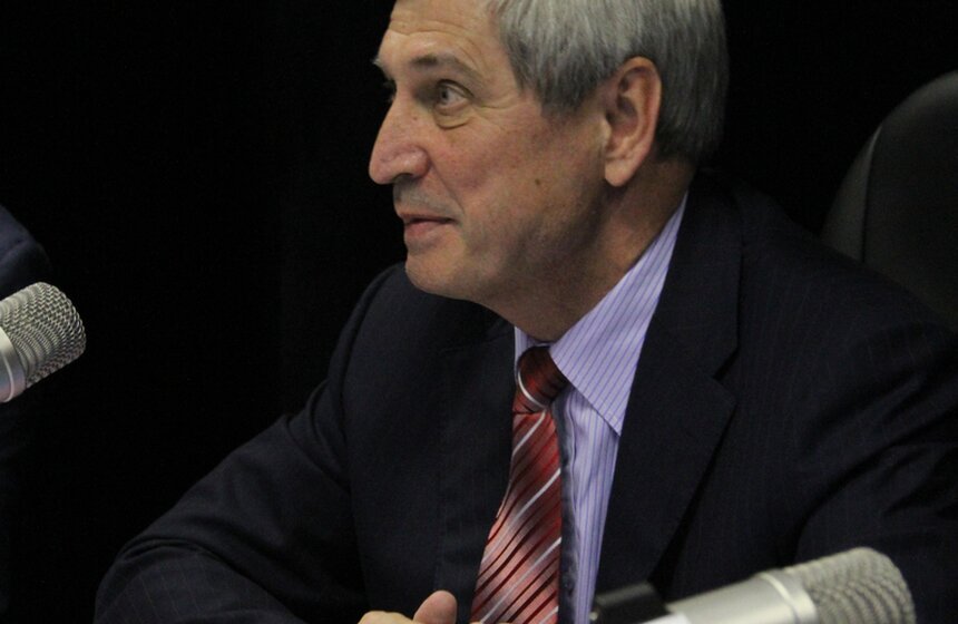 Иван Мельников принял участие в 10-м раунде дебатов 4 фото