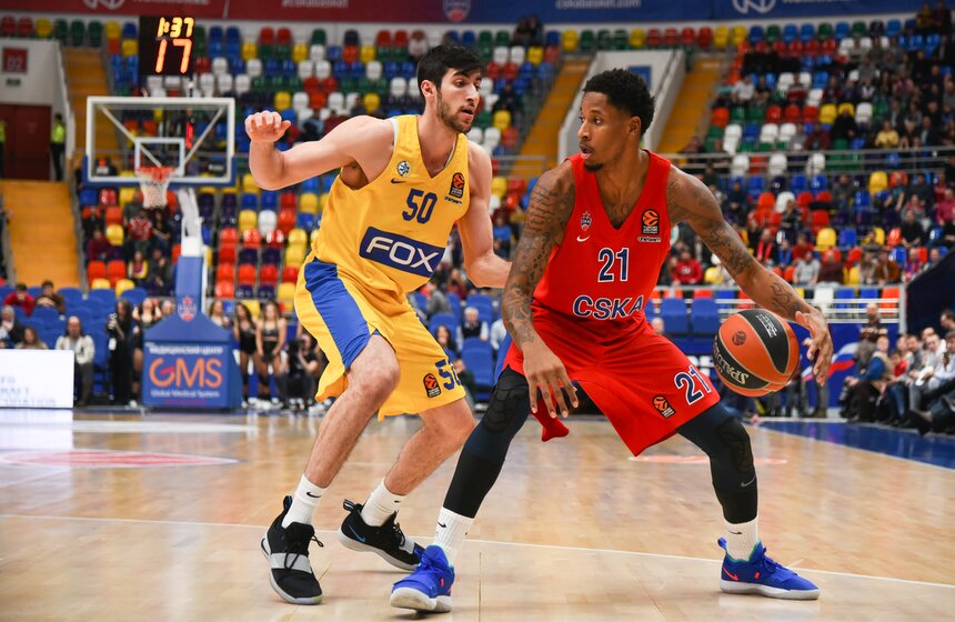 У ЦСКА по 16 очков набрали Нандо Де Коло и Уилл Клайберн