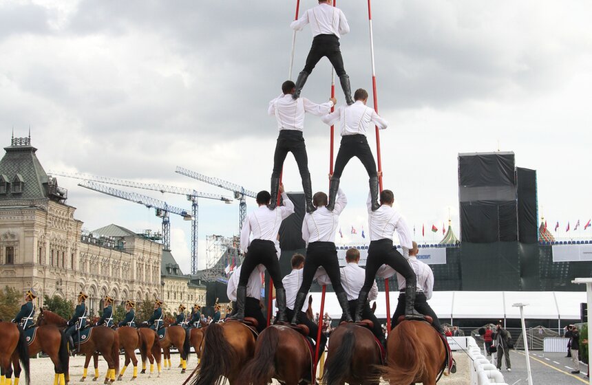 На Красной площади прошли показательные конные выступления 20 фото