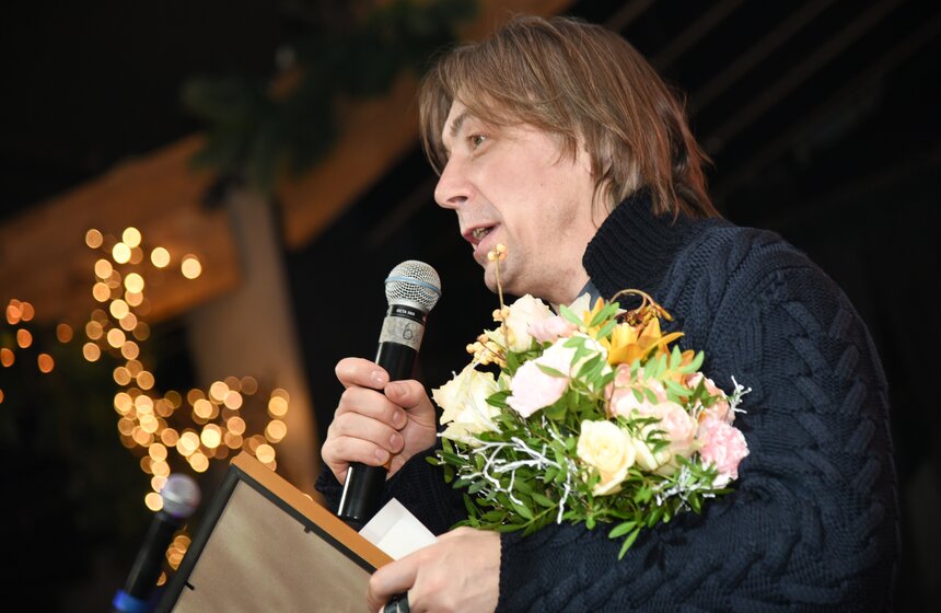 Уникальную премию "Любимый артист артистов" получил Игорь Балалаев