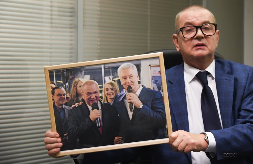 Стоит отметить, что успешный ребрендинг компании состоялся в 2011 году при поддержке правительства Москвы. Газета полностью была обновлена: разработан современный дизайн, запущены новые рубрики, появился уникальный контент, в издание вернулись городские репортажи.