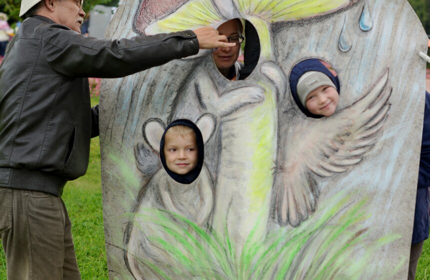 В Царицыно прошла акция "Москва - наш зеленый дом"