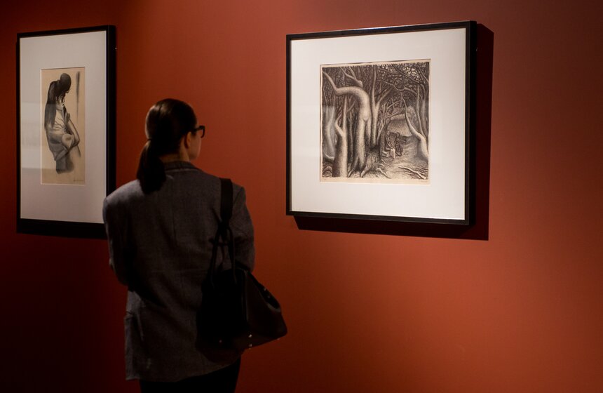 Также познакомятся с материалами из семейного архива и работами Жизель Фройд