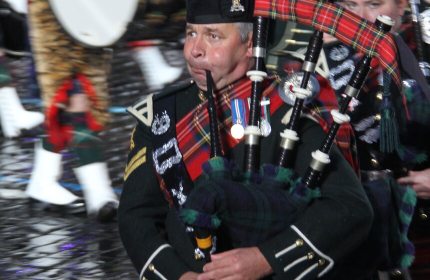 На Красной площади проходит пятое представление "Спасской башни" 4 фото