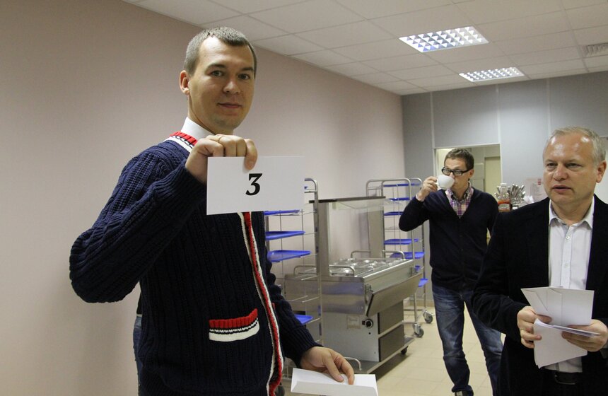 Михаил Дегтярев принял участие в 12-м раунде дебатов 5 фото