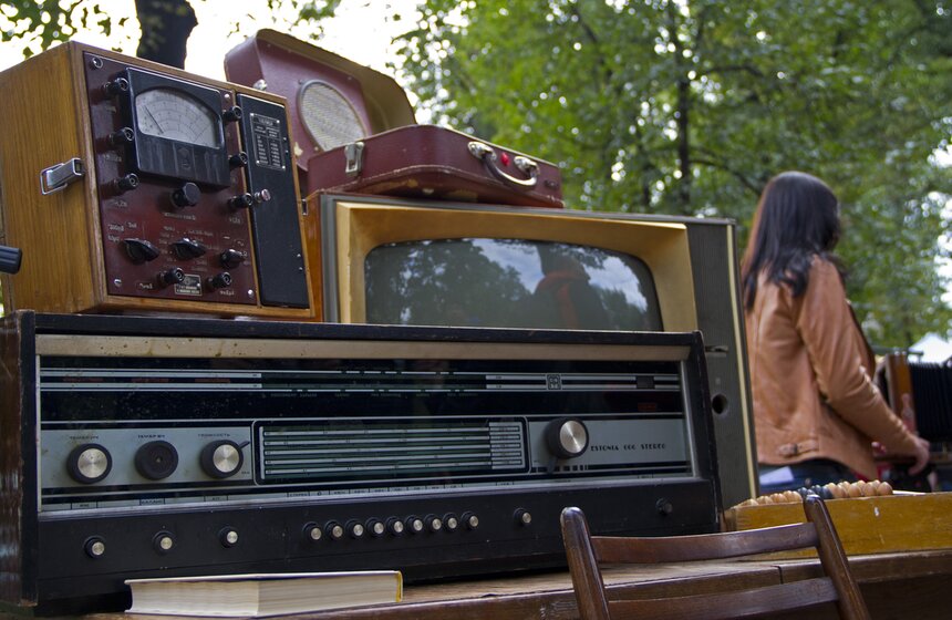 Ретро-барахолка на Страстном бульваре