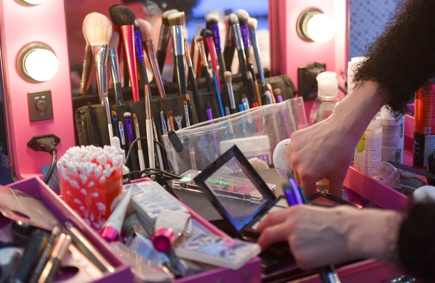 В метро и павильоне МЦД прошли акции к 8 Марта 10 фото