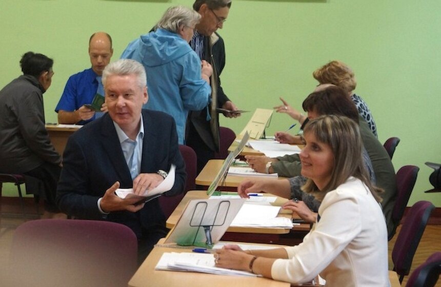 Сергей Собянин проголосовал на выборах мэра Москвы 2 фото