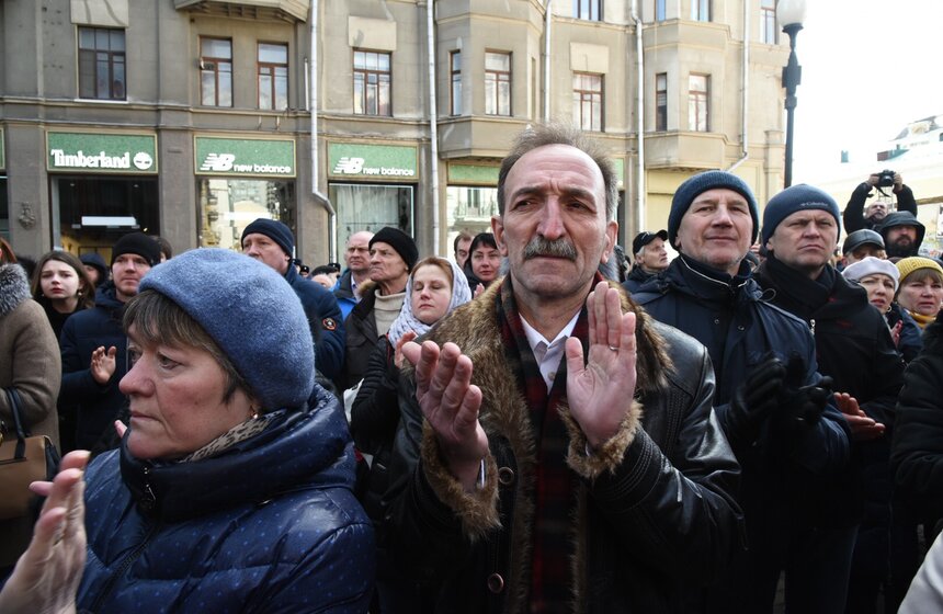 В Москве прощаются с Владимиром Этушем 18 фото
