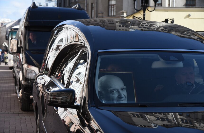 В Москве прощаются с Владимиром Этушем 20 фото