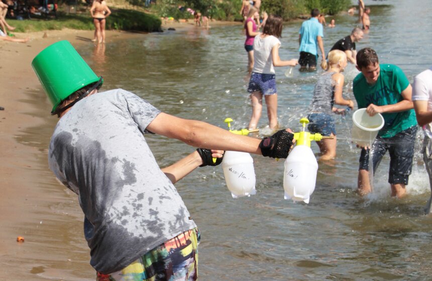 В Строгино состоялась водная битва 6 фото