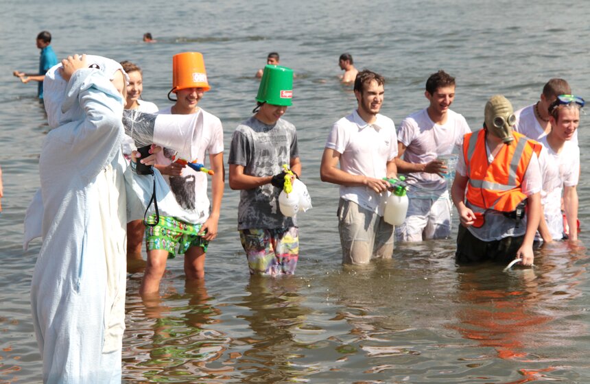 В Строгино состоялась водная битва 7 фото