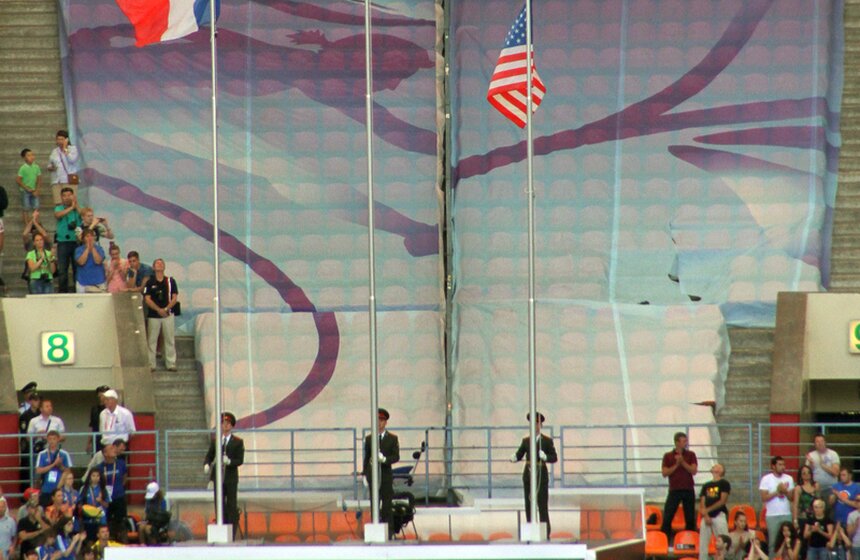 Чемпионат мира по легкой атлетике завершился в "Лужниках" 24 фото