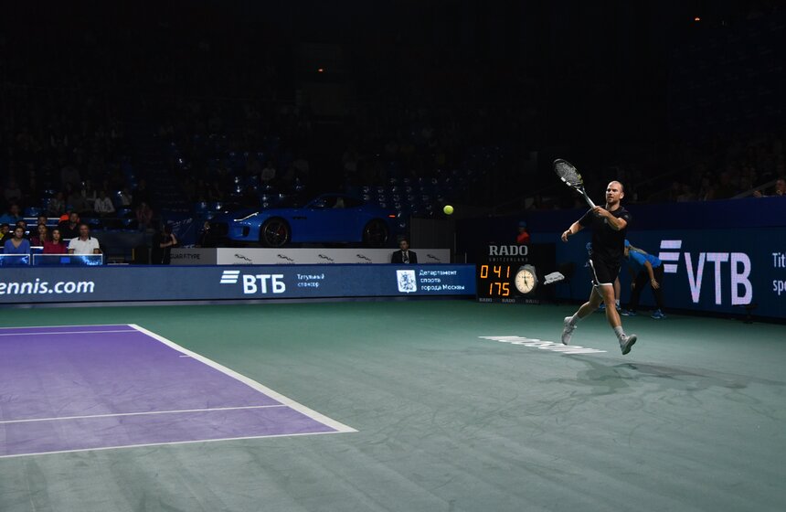 Во второй партии игра у Маннарино окончательно разладилась, и он проиграл четыре гейма подряд