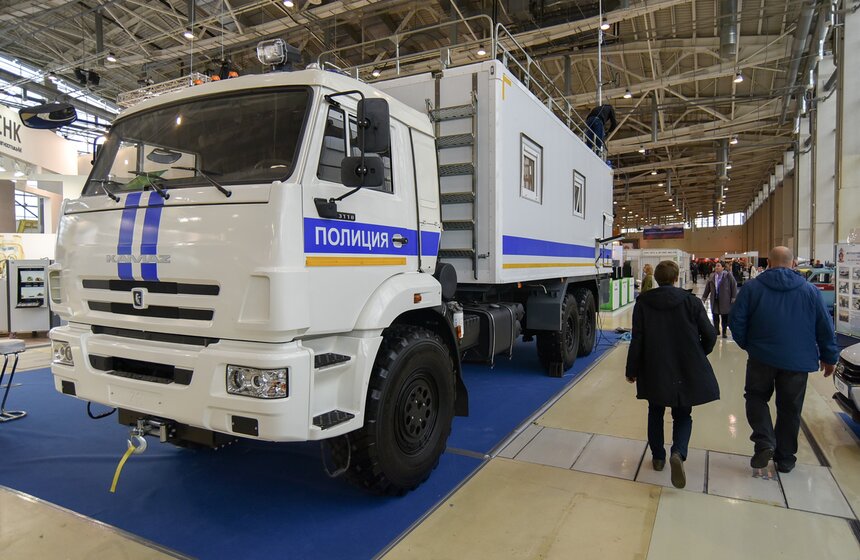 Экспозиция полицейской техники на выставке "Интерполитех-2018" на ВДНХ