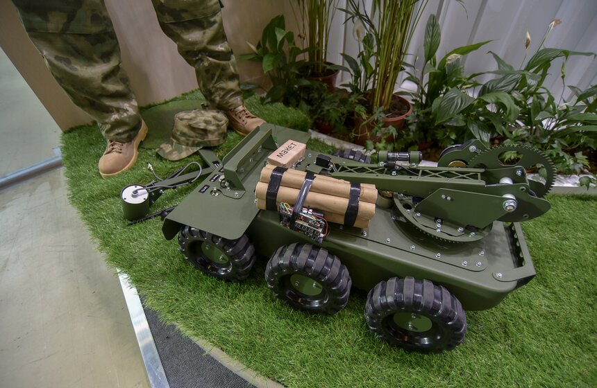 Международная выставка "Интерполитех-2018" прошла на ВДНХ 16 фото