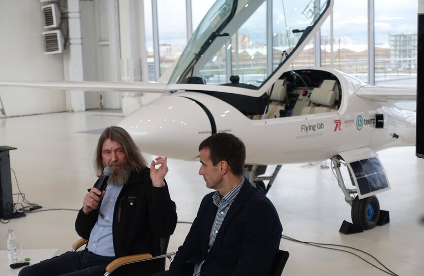 Федор Конюхов и Олег Дубнов на презентации проекта "Альбатрос" в "Скольково"